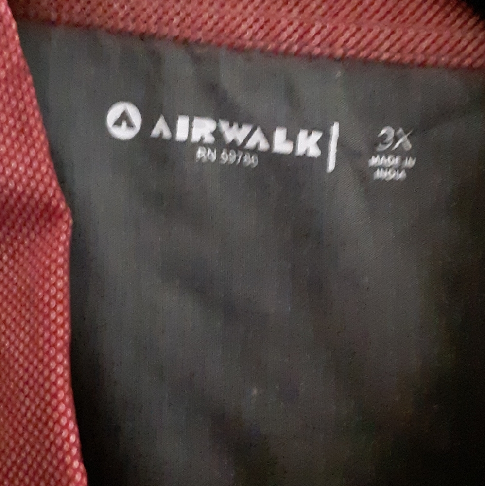 Red short sleeves 3X shirt. Air Walk. - Picture 5 of 6